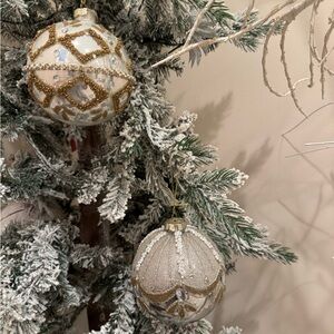 Elegant Gold and Silver Holiday Ornaments